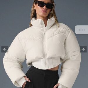 Alo yoga corset puffer